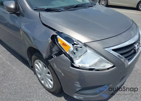 2016 Nissan Versa 1.6 S+ z USA, uszkodzony, nr VIN 3N1CN7AP1GL897364